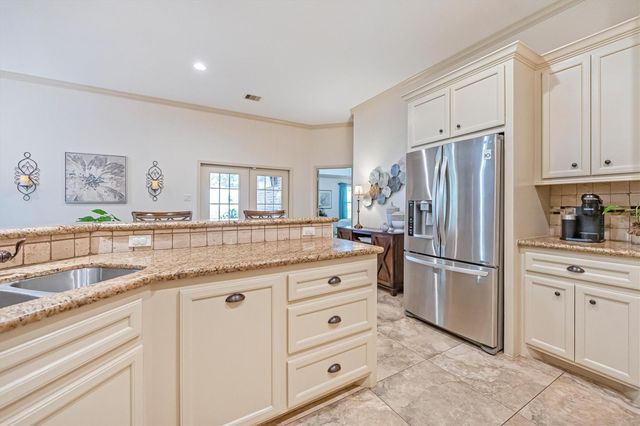136 Racetrack Lane, Montgomery, TX 77356