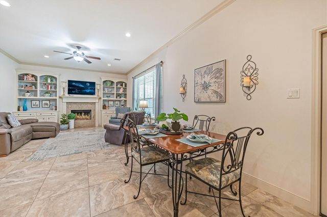 136 Racetrack Lane, Montgomery, TX 77356