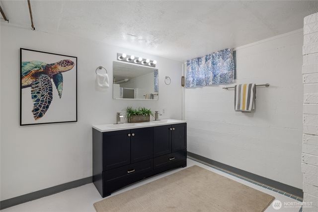 5236 S Thompson Avenue, Tacoma, WA 98408