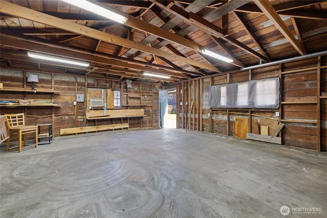 5236 S Thompson Avenue, Tacoma, WA 98408