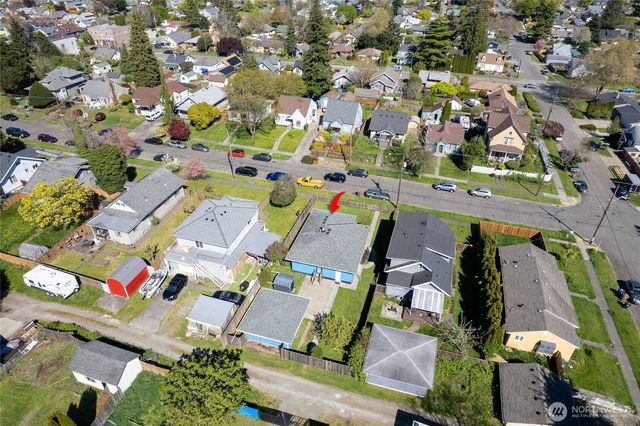 5236 S Thompson Avenue, Tacoma, WA 98408