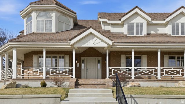 150 W WESTVIEW CIR, Orem, UT 84058