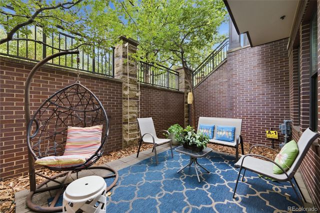 2932 E 17th Avenue, Denver, CO 80206