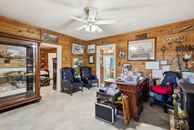 251 Gibbs Ln, Gallatin, TN 37066