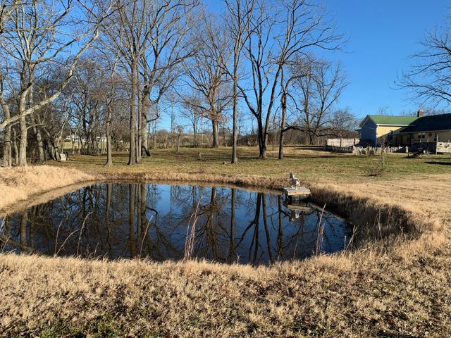 251 Gibbs Ln, Gallatin, TN 37066