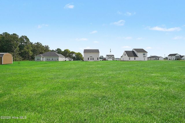 26 Baxley Drive, Dunn, NC 28334