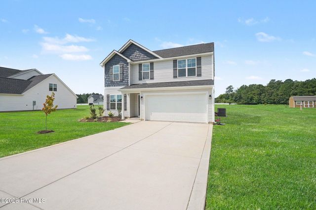 26 Baxley Drive, Dunn, NC 28334
