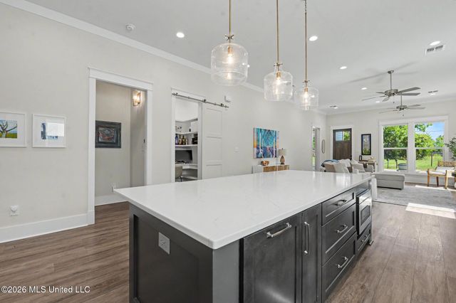 216 Ballentine Street, Bay Saint Louis, MS 39520