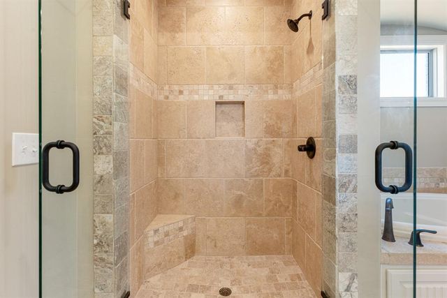 15509 Bergman Circle, Edmond, OK 73013