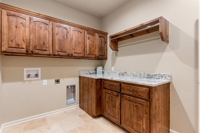 15509 Bergman Circle, Edmond, OK 73013