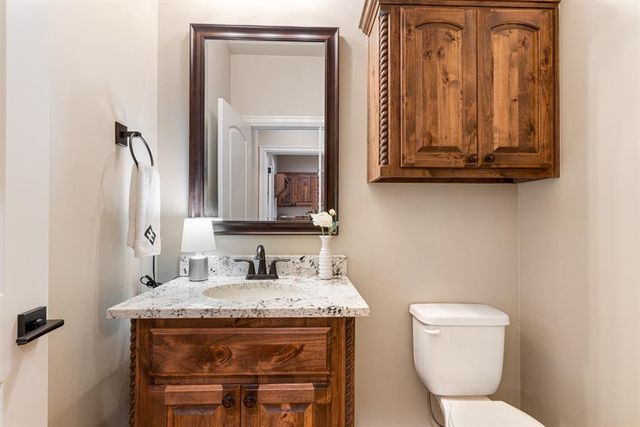 15509 Bergman Circle, Edmond, OK 73013