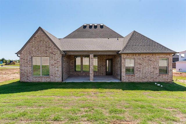 15509 Bergman Circle, Edmond, OK 73013