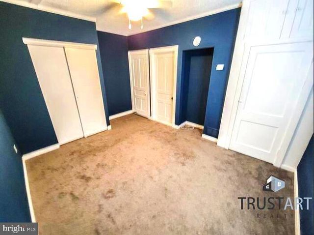 518 SOLLY AVE, Philadelphia, PA 19111