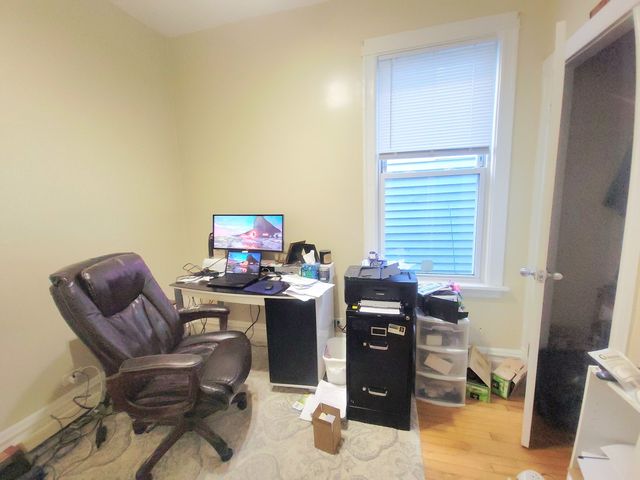 1624 N Central Park Avenue, Chicago, IL 60647