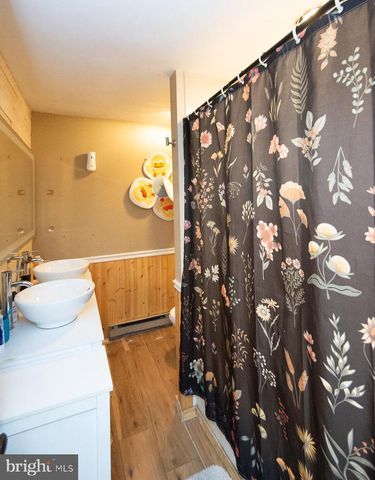 2537 OLD HOUSE POINT RD, Fishing Creek, MD 21634