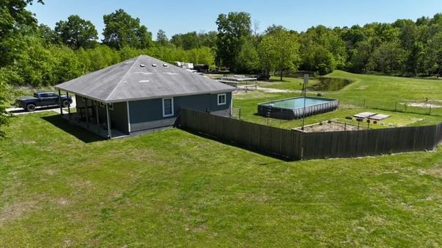 32301 E State Route B Highway, Garden City, MO 64747