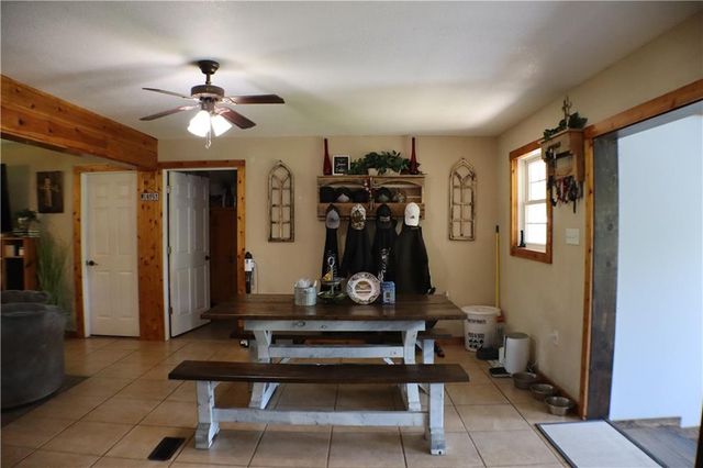 32301 E State Route B Highway, Garden City, MO 64747