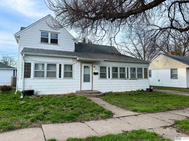 1342 E 5th Street, Fremont, NE 68025