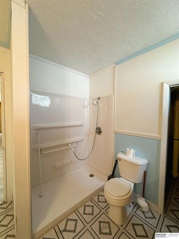 1342 E 5th Street, Fremont, NE 68025