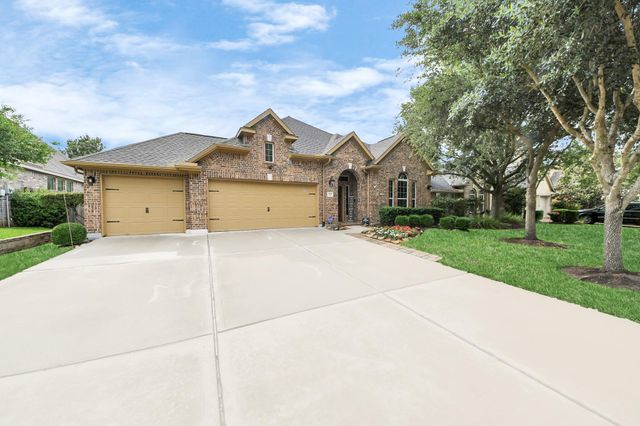 419 Sunny River Lane, Richmond, TX 77406