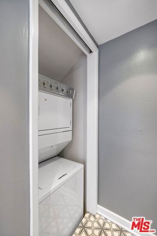 1552 Harvard Street 3, Santa Monica, CA 90404