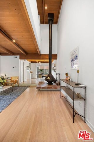 1552 Harvard Street 3, Santa Monica, CA 90404