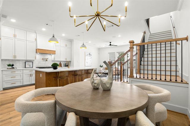 1614 Ojeman Road E, Houston, TX 77055