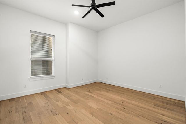 1614 Ojeman Road E, Houston, TX 77055