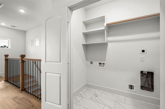 1614 Ojeman Road E, Houston, TX 77055