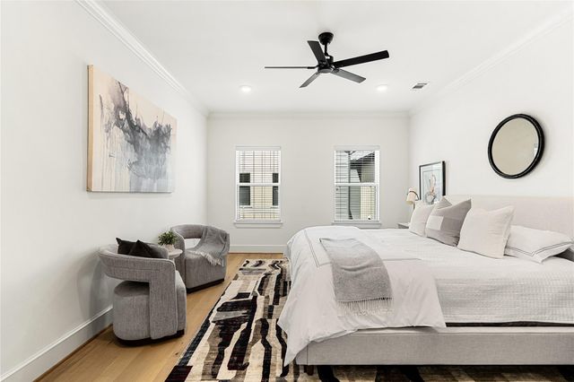 1614 Ojeman Road E, Houston, TX 77055