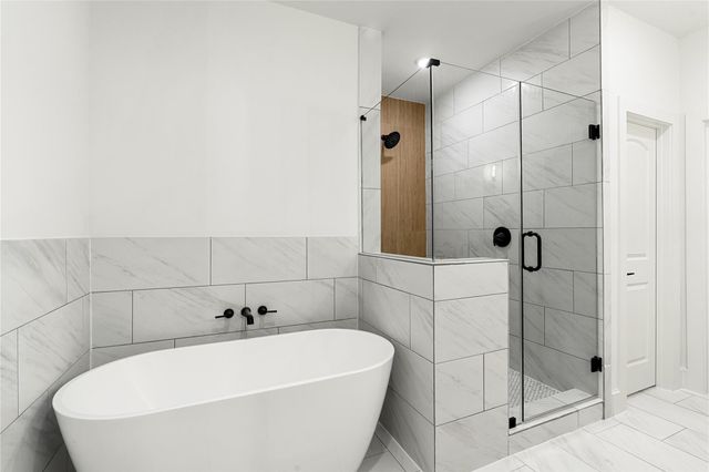 1614 Ojeman Road E, Houston, TX 77055