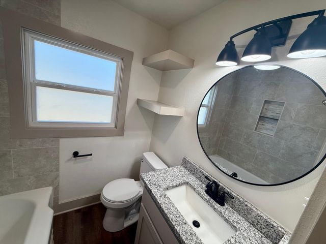 314 E Madison Street, Overton, TX 75684