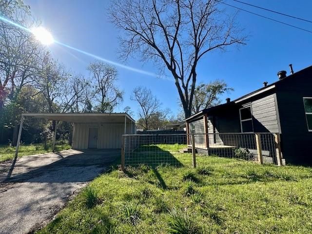 314 E Madison Street, Overton, TX 75684