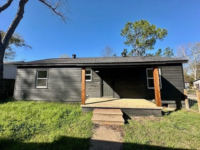 314 E Madison Street, Overton, TX 75684