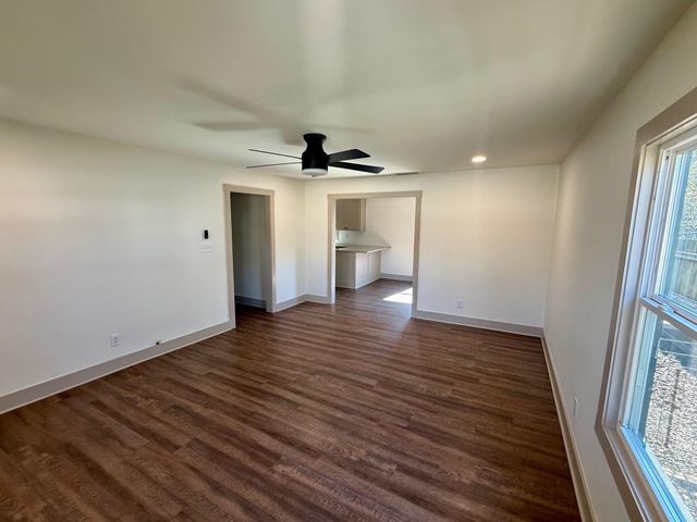 314 E Madison Street, Overton, TX 75684