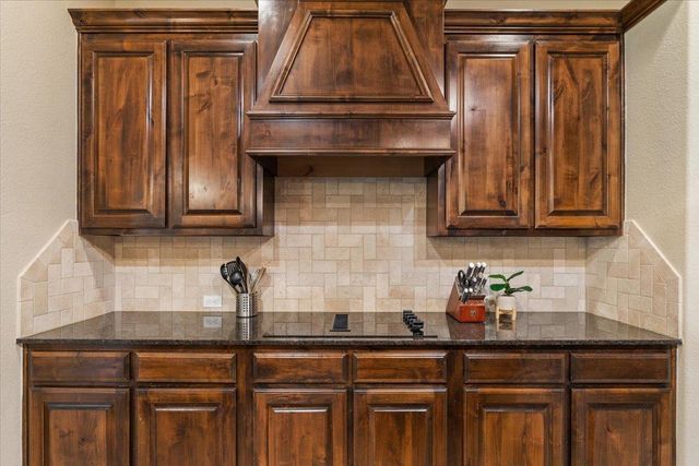 910 Ridgeoak DR, Belton, TX 76513