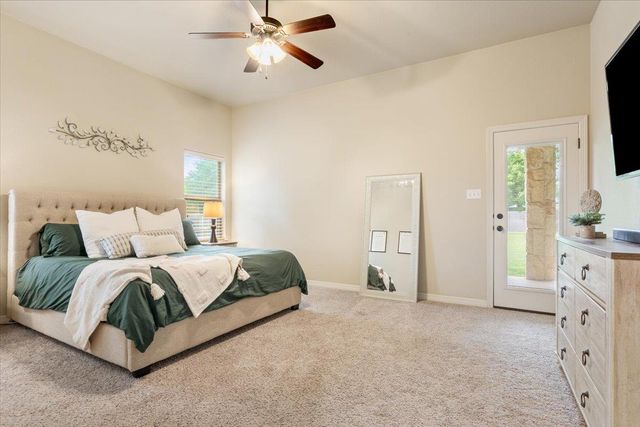 910 Ridgeoak DR, Belton, TX 76513