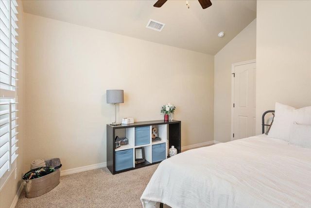 910 Ridgeoak DR, Belton, TX 76513
