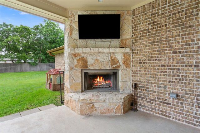 910 Ridgeoak DR, Belton, TX 76513