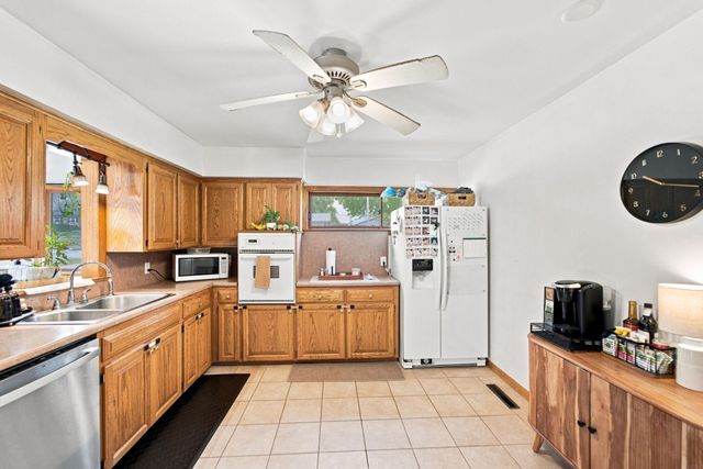 4110 Rownd Street, Cedar Falls, IA 50613