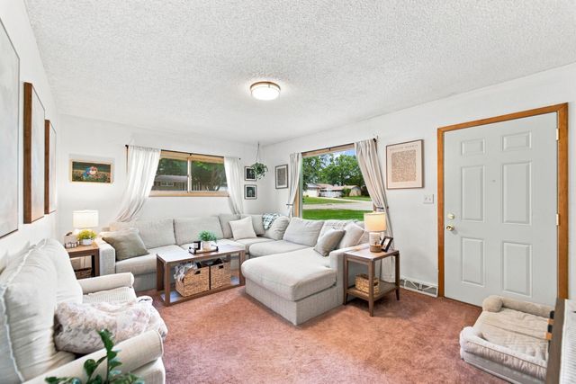 4110 Rownd Street, Cedar Falls, IA 50613
