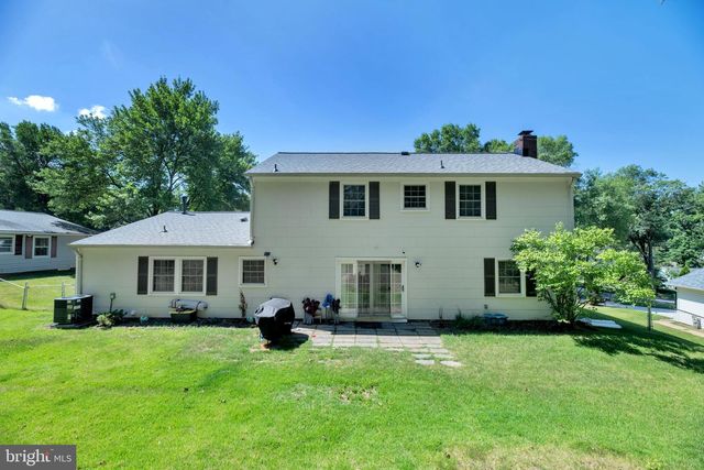 8812 CHURCHFIELD LN, Laurel, MD 20708