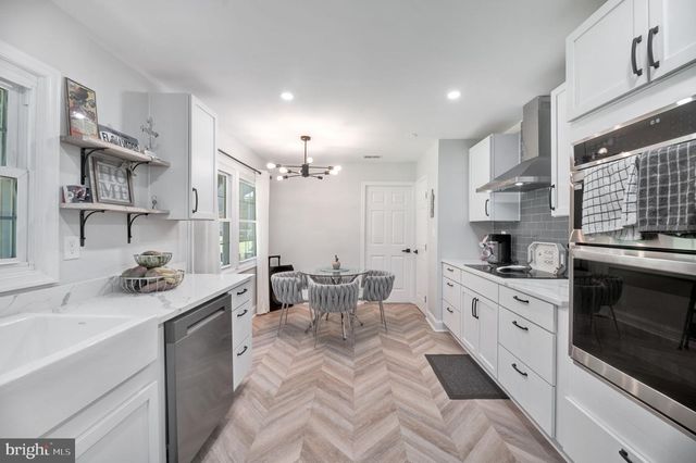 8812 CHURCHFIELD LN, Laurel, MD 20708
