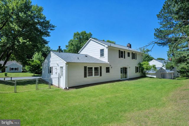 8812 CHURCHFIELD LN, Laurel, MD 20708