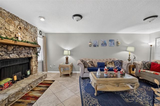 945 NW 64TH PLACE, Ocala, FL 34475