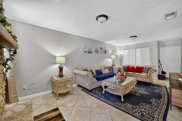 945 NW 64TH PLACE, Ocala, FL 34475