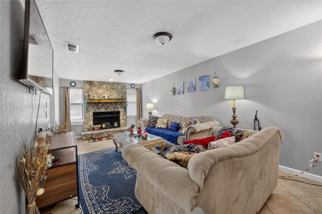 945 NW 64TH PLACE, Ocala, FL 34475