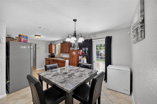 945 NW 64TH PLACE, Ocala, FL 34475