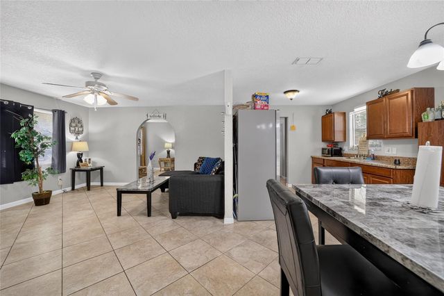 945 NW 64TH PLACE, Ocala, FL 34475