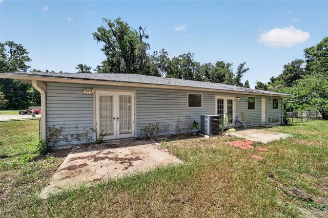 945 NW 64TH PLACE, Ocala, FL 34475